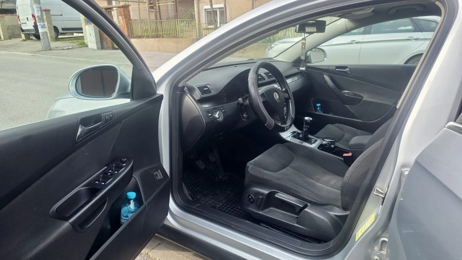 VW Passat 2.0 fsi, снимка 13 - Автомобили и джипове - 53990663