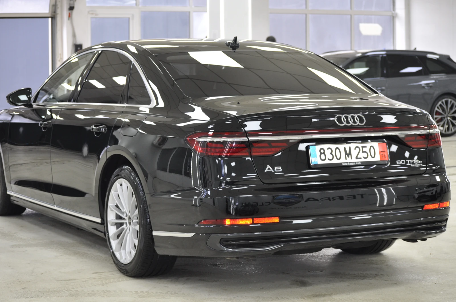 Audi A8 | Mobile.bg � ����������� 6