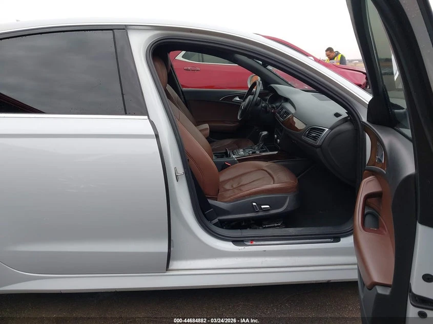 Audi A6 2.0l 2.0T Premium, снимка 5 - Автомобили и джипове - 54141618