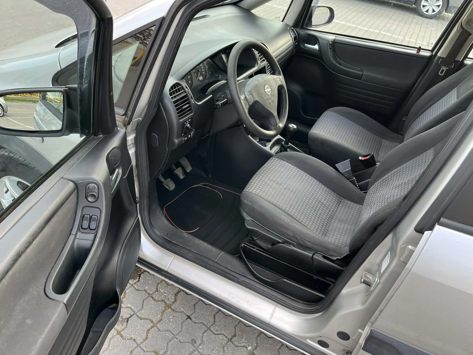Opel Zafira 1, 6 Фабричен Метан, снимка 7 - Автомобили и джипове - 54416967