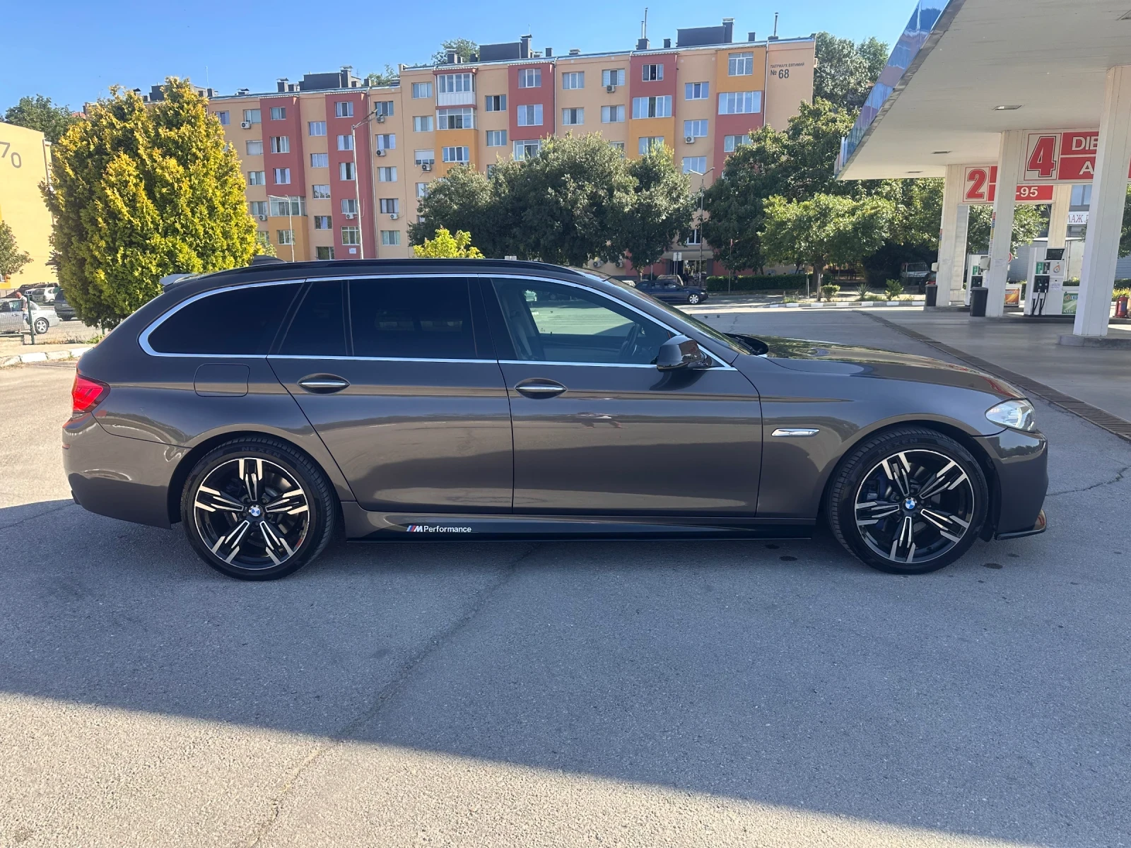 BMW 525 F11, снимка 2 - Автомобили и джипове - 55503989