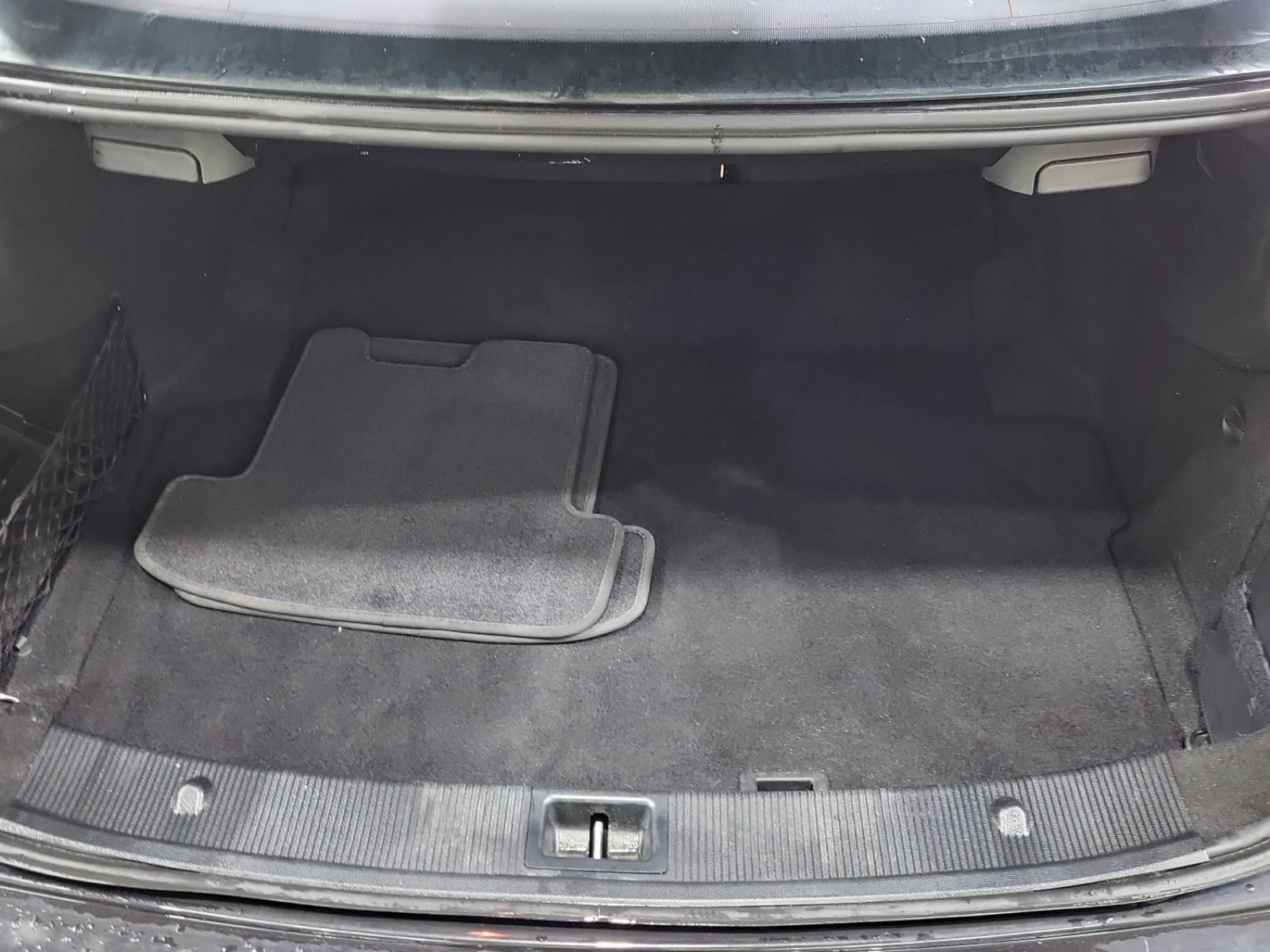 Mercedes-Benz E 350 4MATIC* HARMAN/KARDON* ПОДГРЕВ* KEYLESS* , снимка 14 - Автомобили и джипове - 56121213