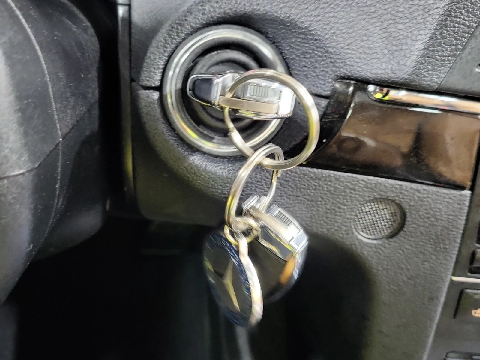 Mercedes-Benz E 350 4MATIC* HARMAN/KARDON* ПОДГРЕВ* KEYLESS* , снимка 8 - Автомобили и джипове - 56121213