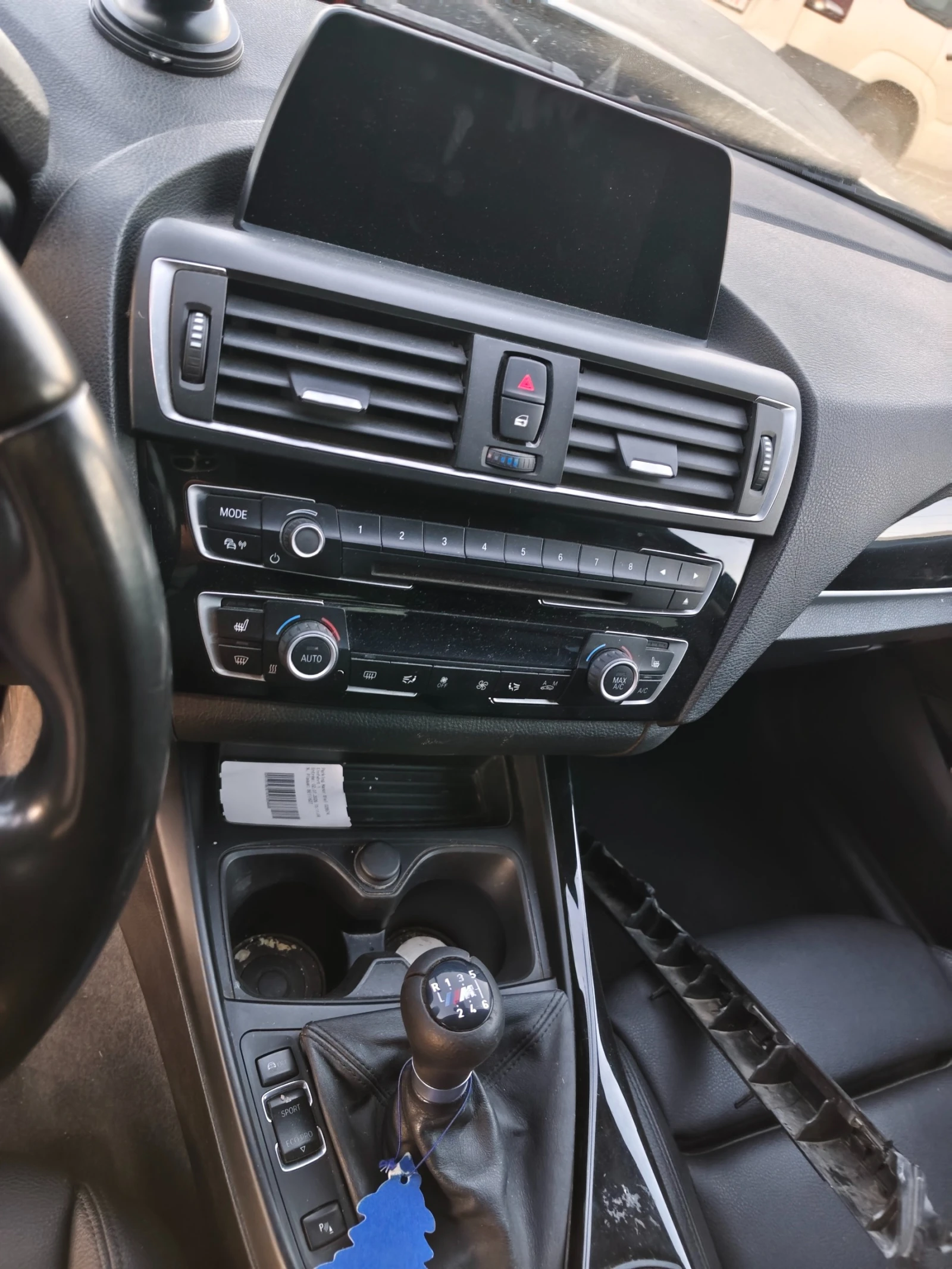 BMW 118 118d xDrive на части, снимка 9 - Автомобили и джипове - 56135385