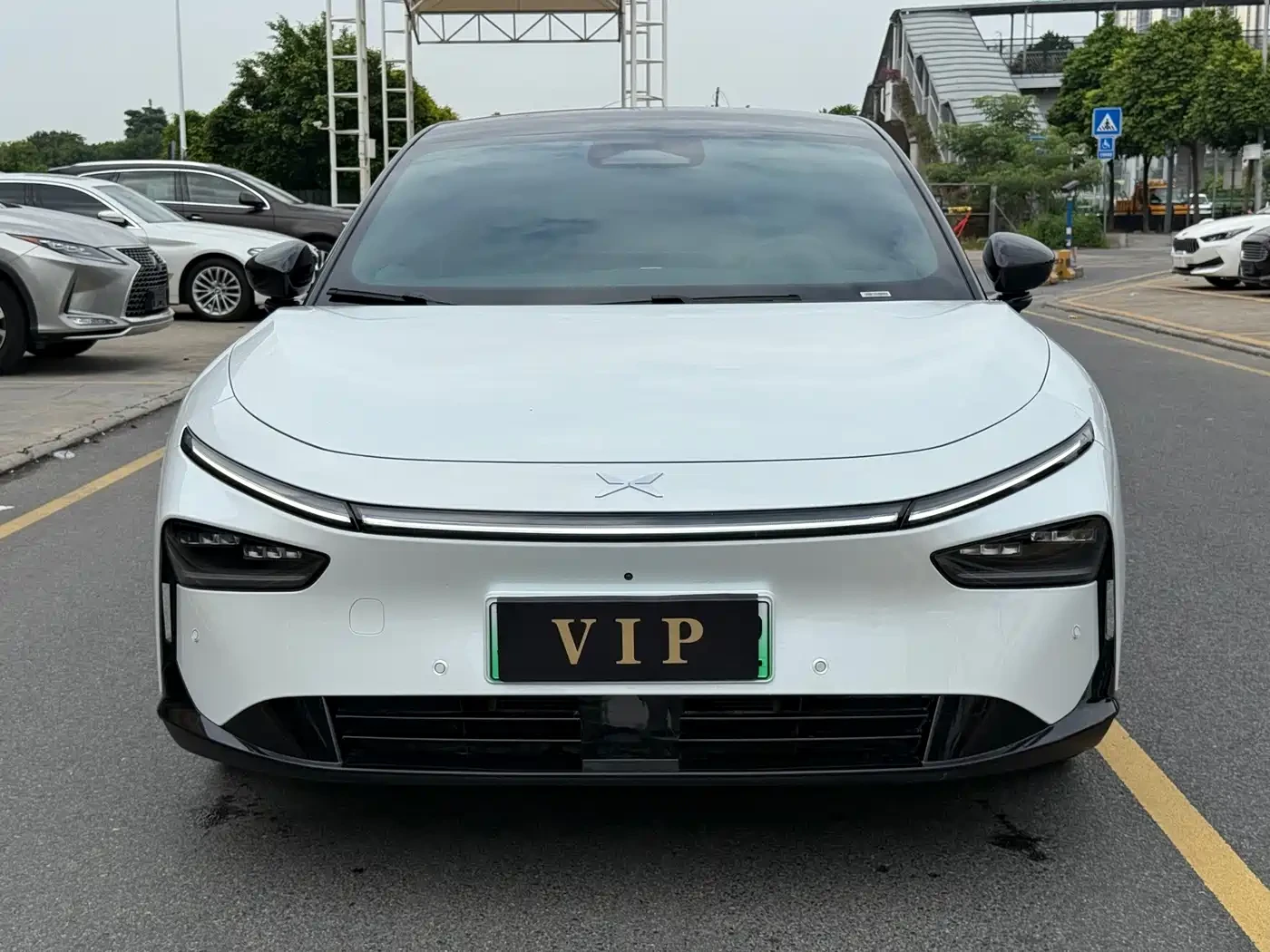 Xpeng P7 + 2025* LONG RANGE MIX* �����* �����* 360* ������  | Mobile.bg � ����������� 2