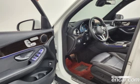 Mercedes-Benz GLC GLC300 4MATIC, снимка 13