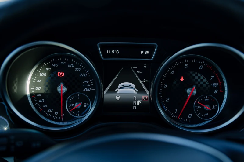 Mercedes-Benz GLE 43 AMG, снимка 10 - Автомобили и джипове - 50398729