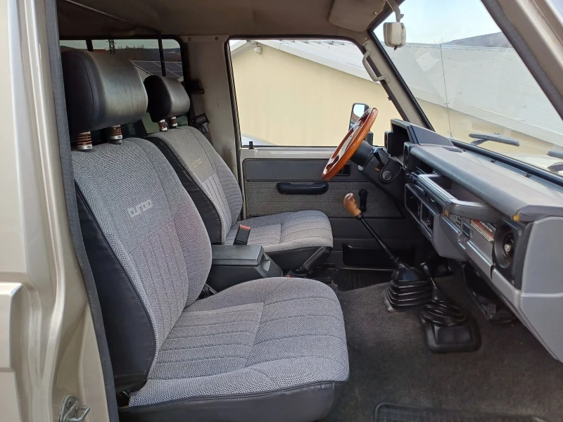 Toyota Land cruiser 2.5/86, снимка 7 - Автомобили и джипове - 52513903