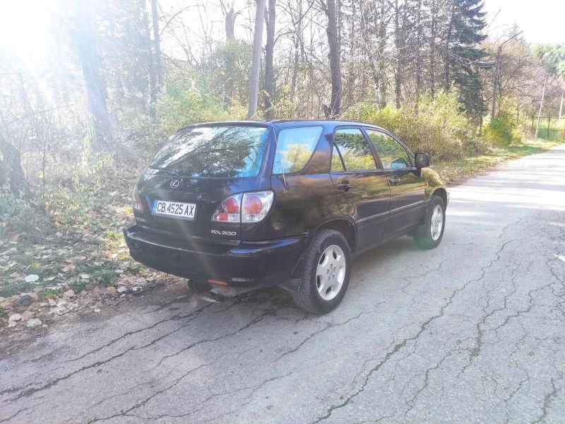 Lexus RX 300, снимка 11 - Автомобили и джипове - 52966599