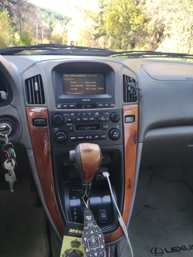 Lexus RX 300, снимка 6 - Автомобили и джипове - 52966599