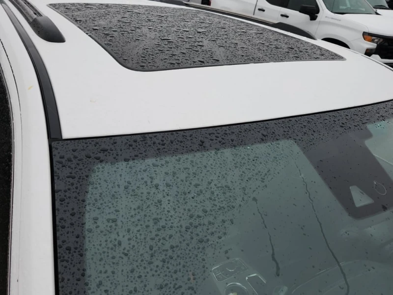 Jeep Grand cherokee * Overland * CARFAX * ЦЕНА ДО БЪЛГАРИЯ, снимка 5 - Автомобили и джипове - 53056598