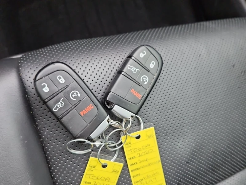 Jeep Grand cherokee * Overland * CARFAX * ЦЕНА ДО БЪЛГАРИЯ, снимка 8 - Автомобили и джипове - 53056598