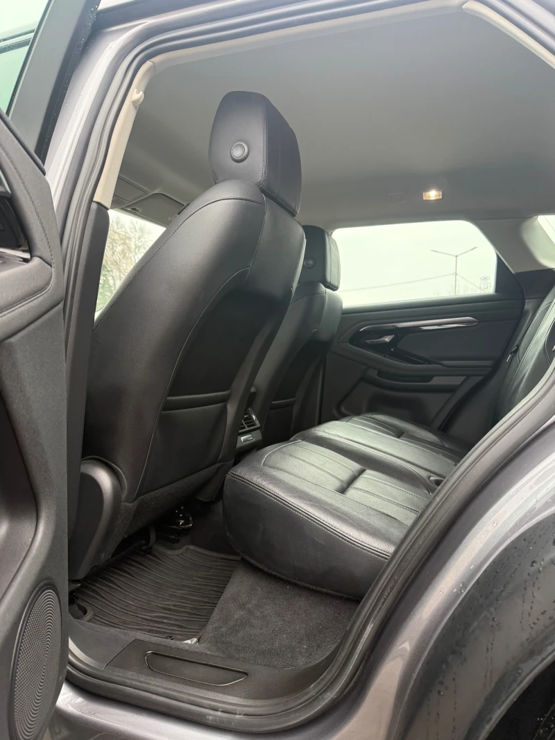 Land Rover Range Rover Evoque 2.0 mild-hybrid diesel, снимка 12 - Автомобили и джипове - 53353545