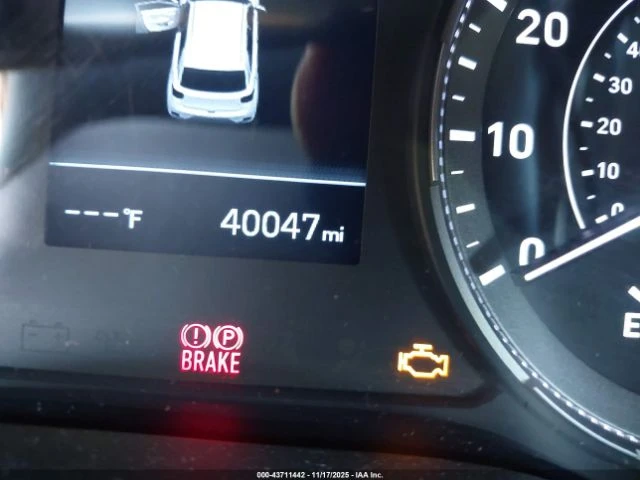 Hyundai Venue SE, снимка 13 - Автомобили и джипове - 53284774