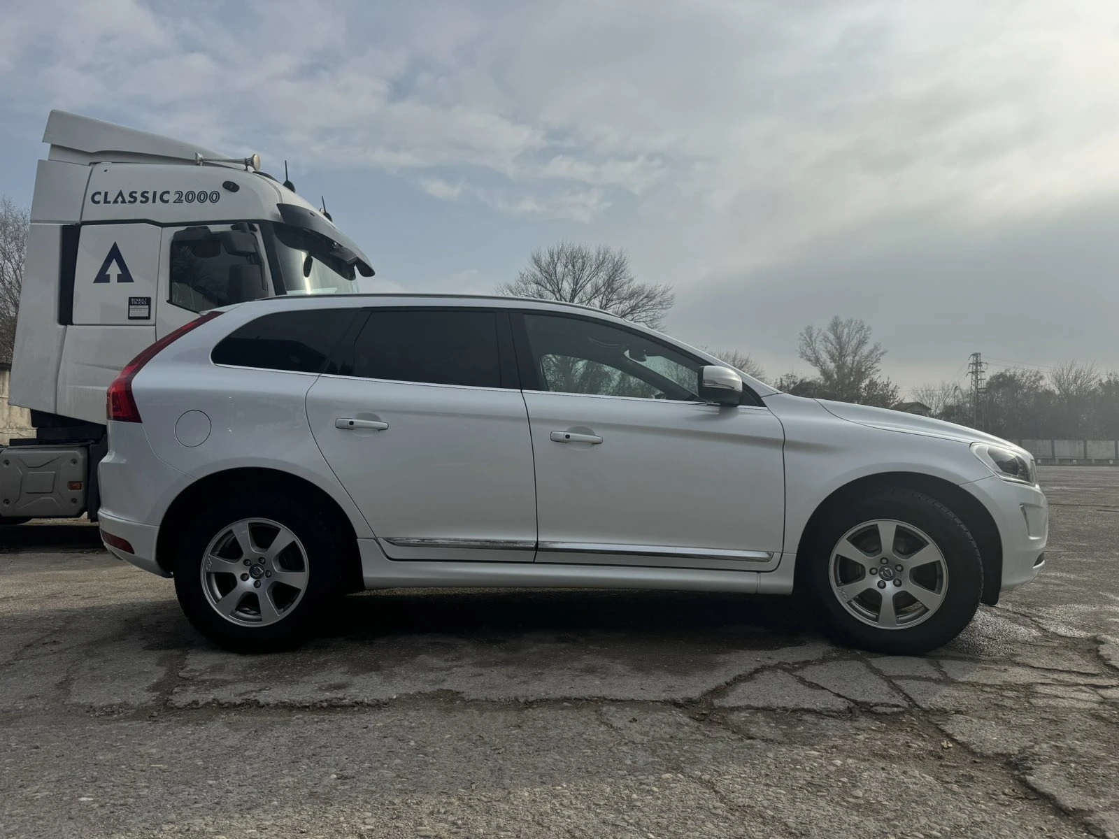 Volvo XC60 2.4 TDI Summum  - изображение 5