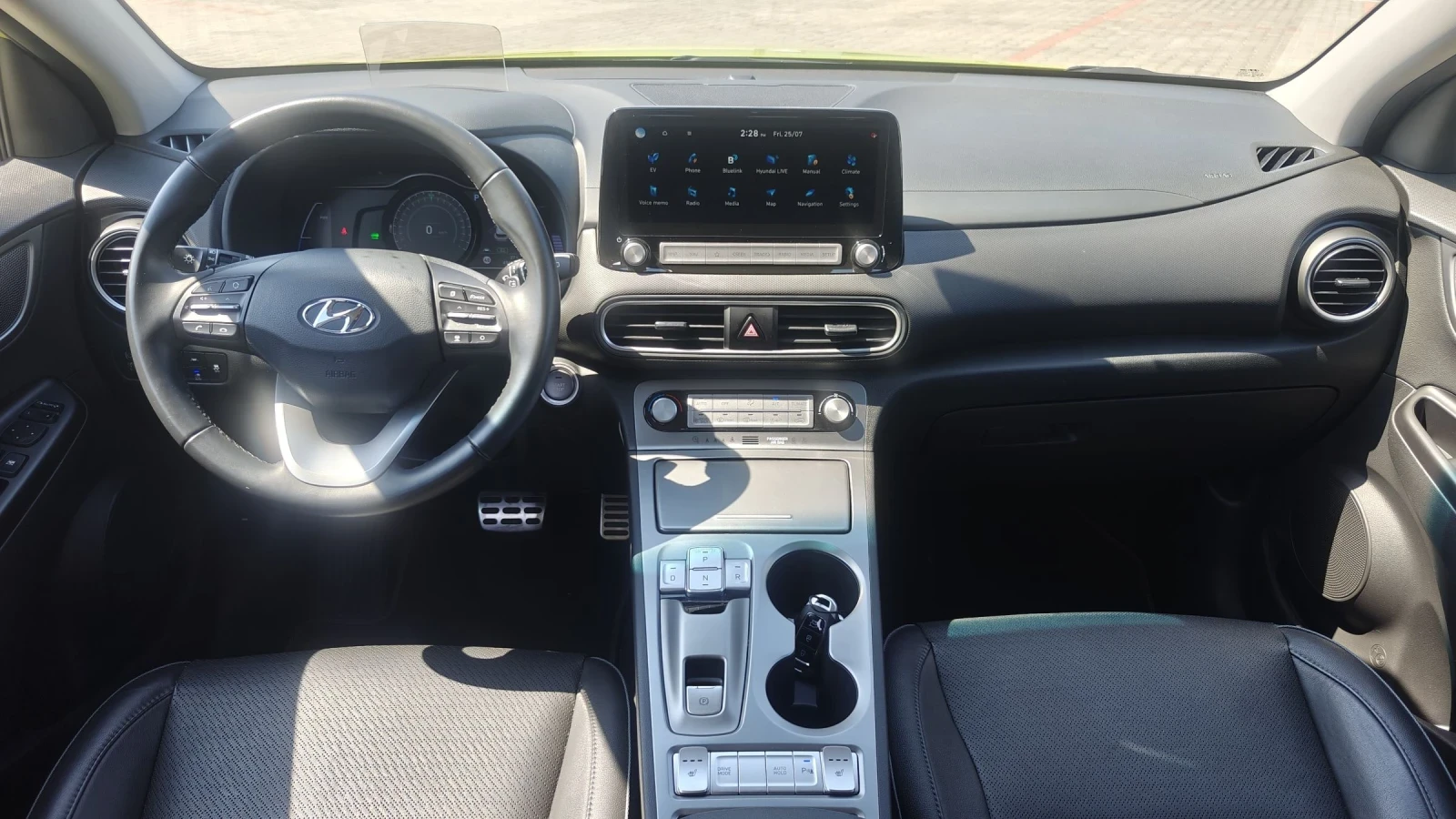 Hyundai Kona Premium/64 kwh/204hp/Кожа/Krell/Bluelink - изображение 10