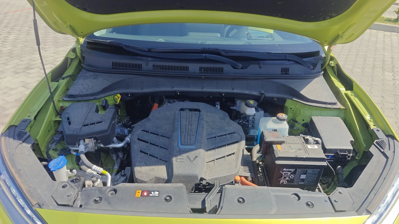 Hyundai Kona Premium/64 kwh/204hp/Кожа/Krell/Bluelink - изображение 9
