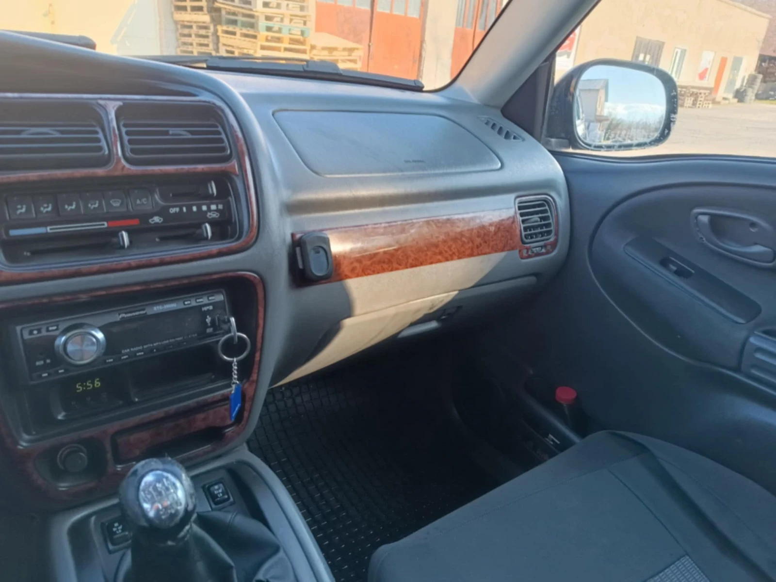 Suzuki Grand vitara  - изображение 8