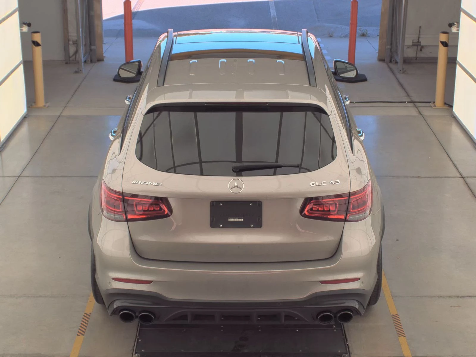 Mercedes-Benz GLC 43 AMG  - изображение 5