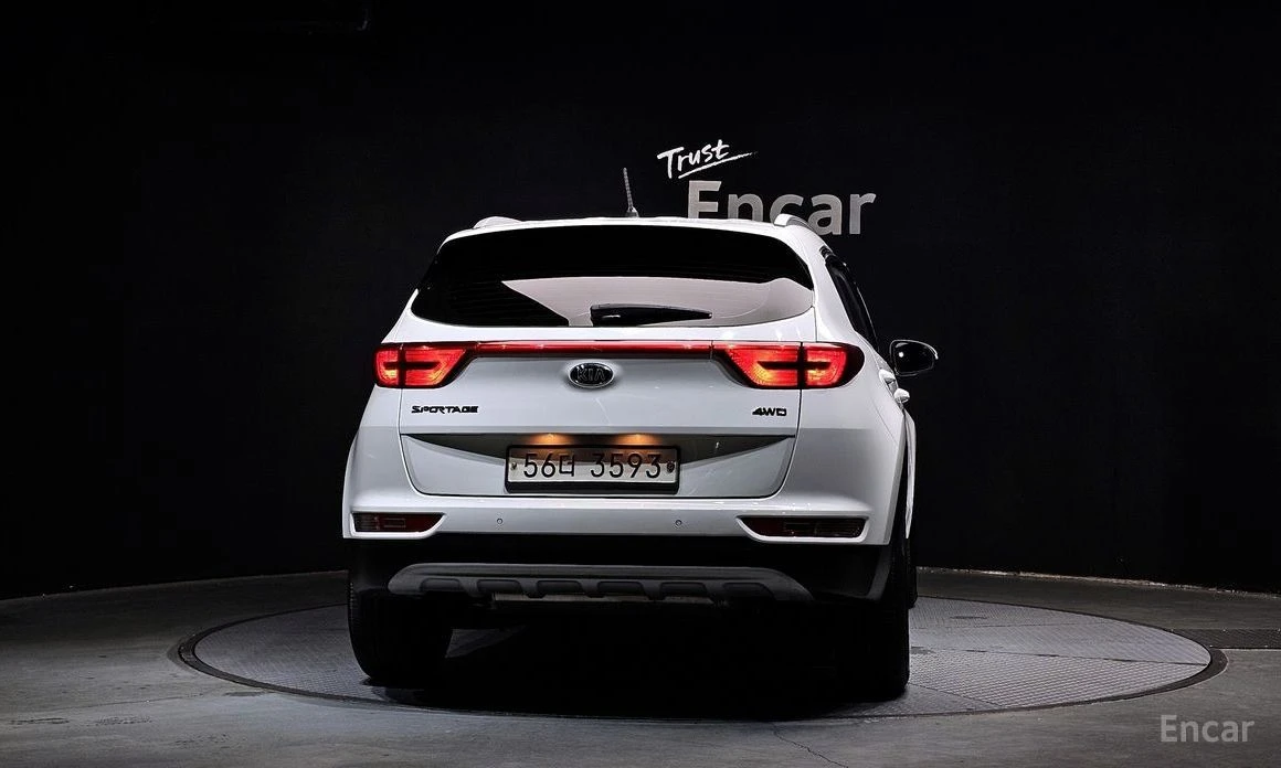 Kia Sportage, снимка 4 - Автомобили и джипове - 53864889