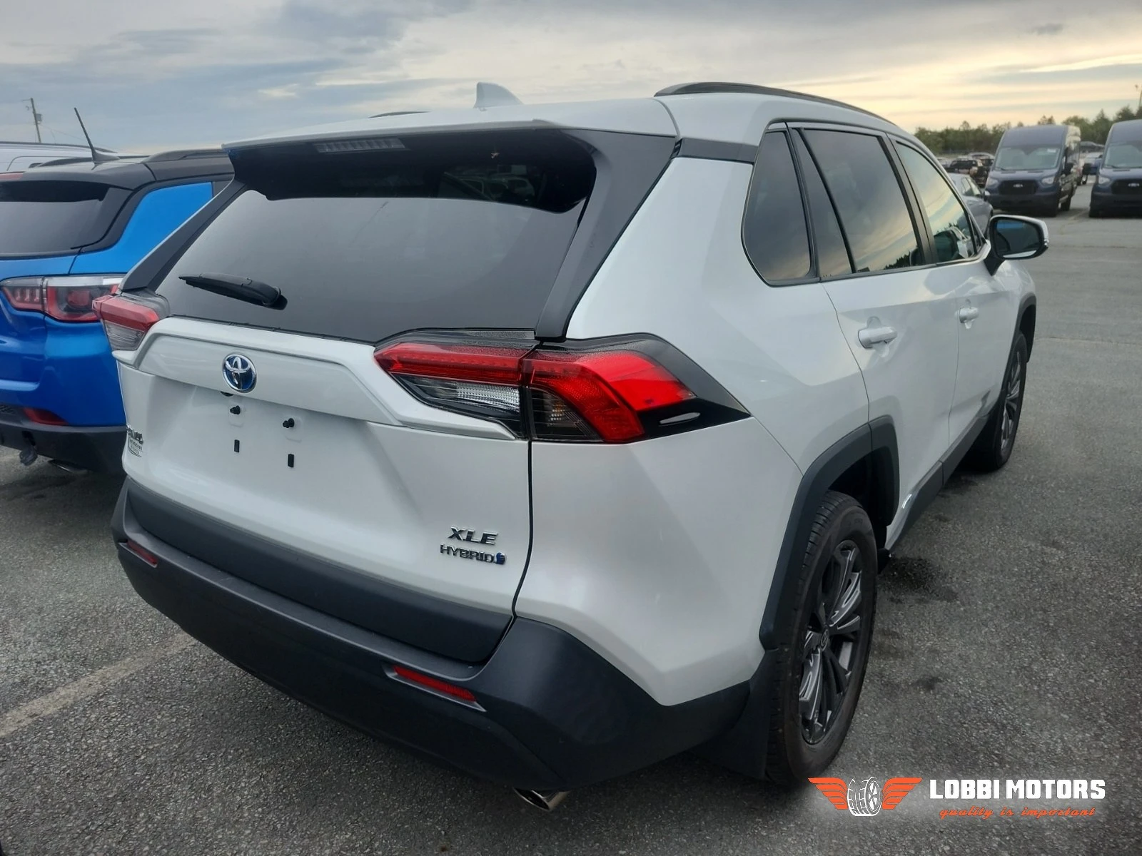 Toyota Rav4, снимка 2 - Автомобили и джипове - 55992634
