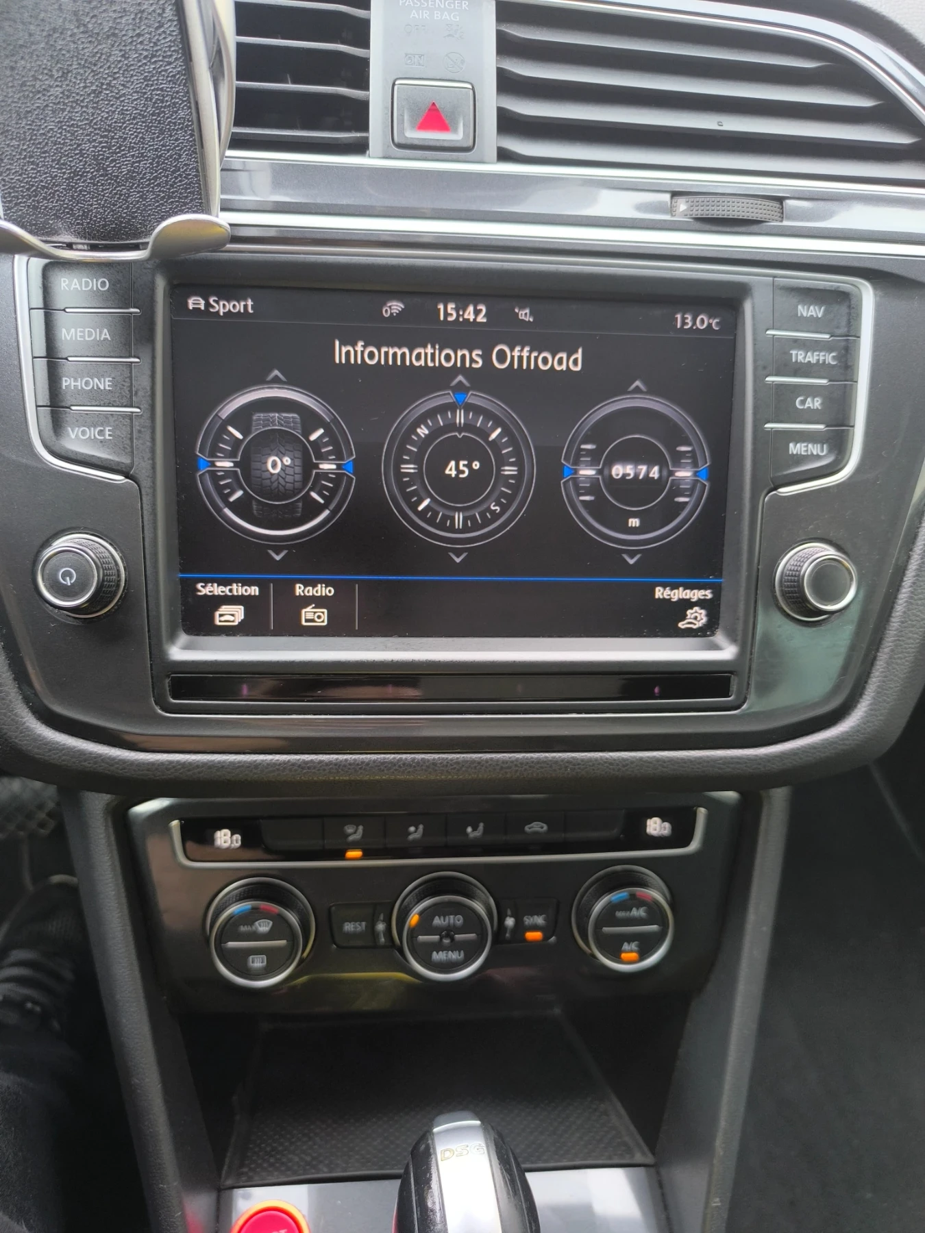 VW Tiguan, снимка 6 - Автомобили и джипове - 56657916