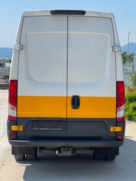 Iveco Daily 35c14 / Двойна гума / 7-места / Клима / 244 477км , снимка 5