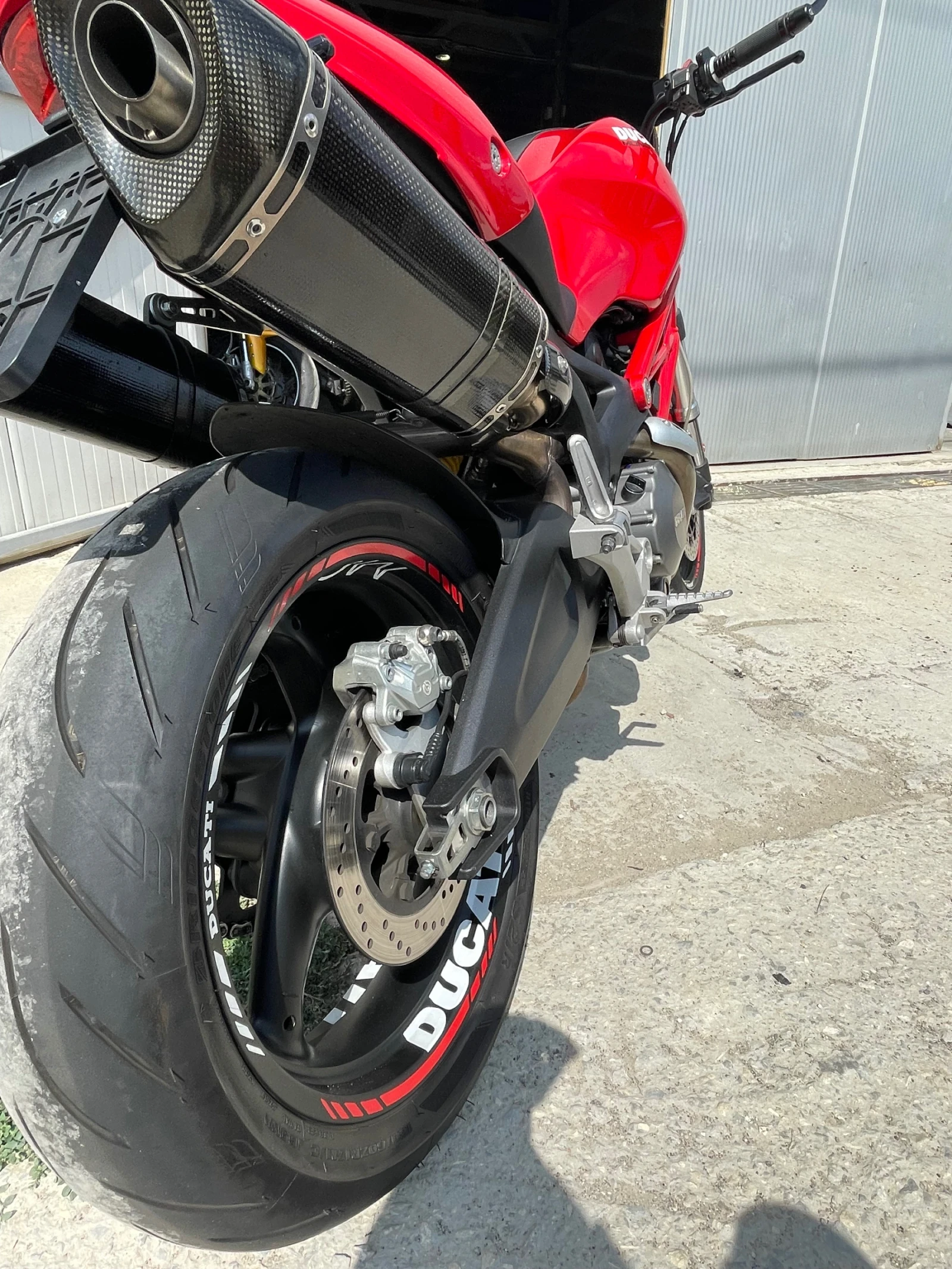 Ducati Monster 696 - изображение 8