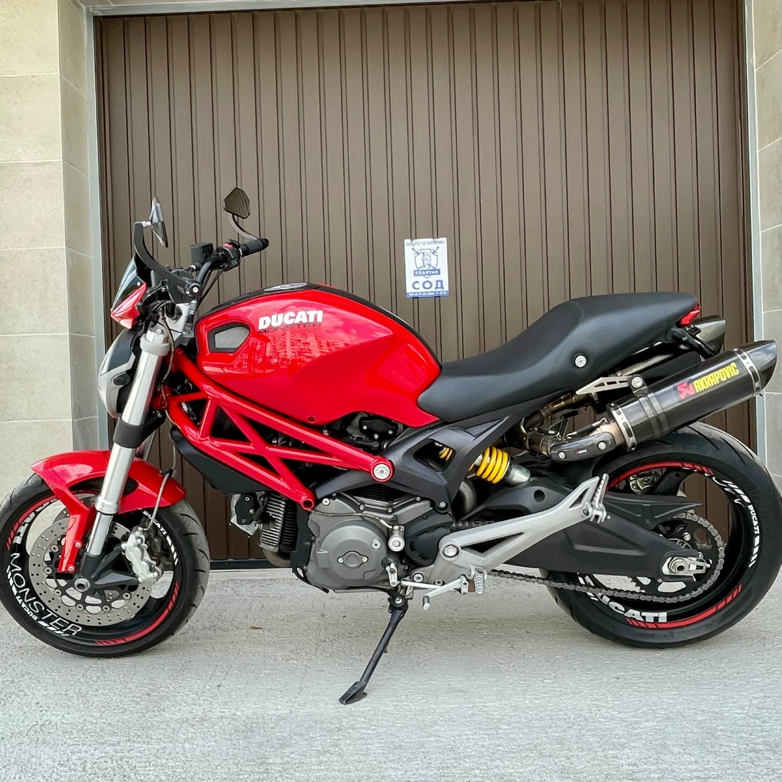 Ducati Monster 696 Akrapovic, снимка 12 - Мотоциклети и мототехника - 53406071