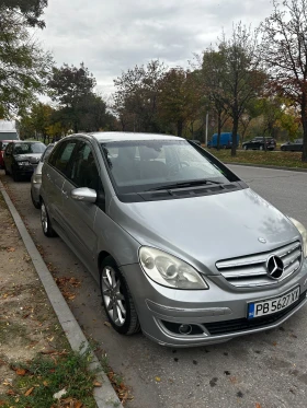 Mercedes-Benz B 200, снимка 1