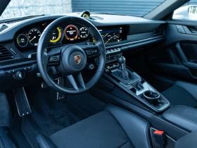 Porsche 911 GT3 Touring Package, снимка 6