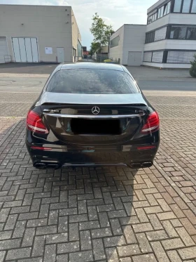 Обява за продажба на Mercedes-Benz E 350 4MATIC/63AMG OPTIC/FULL/ОЧАКВАН ВНОС ~79 000 лв. - изображение 4