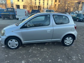 Toyota Yaris 1.0, снимка 5