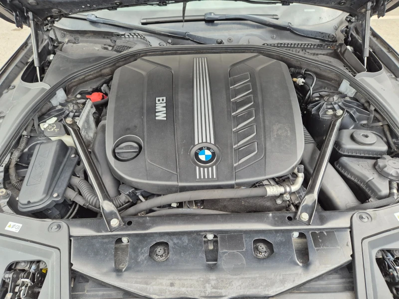 BMW 530 530XD M-Packet , снимка 17 - Автомобили и джипове - 51660975