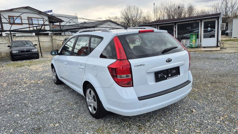 Kia Ceed 1.4, снимка 9 - Автомобили и джипове - 52017235