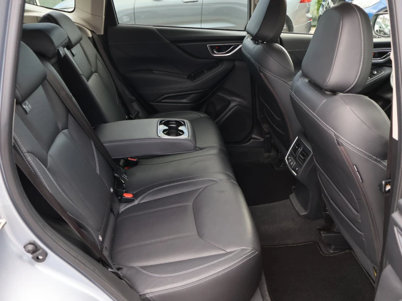 Subaru Forester 2.0i/4x4/E-BOXER/PREMIUM/Европейски/СВ.ТЕГЛИЧ/, снимка 15 - Автомобили и джипове - 52354463