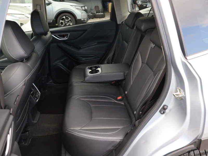 Subaru Forester 2.0i/4x4/E-BOXER/PREMIUM/Европейски/СВ.ТЕГЛИЧ/, снимка 14 - Автомобили и джипове - 52354463