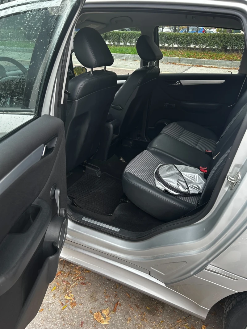 Mercedes-Benz B 200, снимка 8 - Автомобили и джипове - 52575398