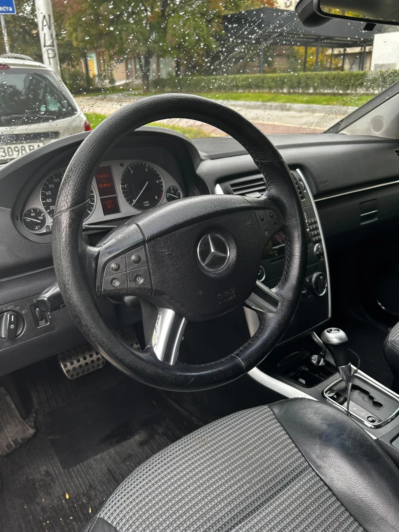 Mercedes-Benz B 200, снимка 4 - Автомобили и джипове - 52575398