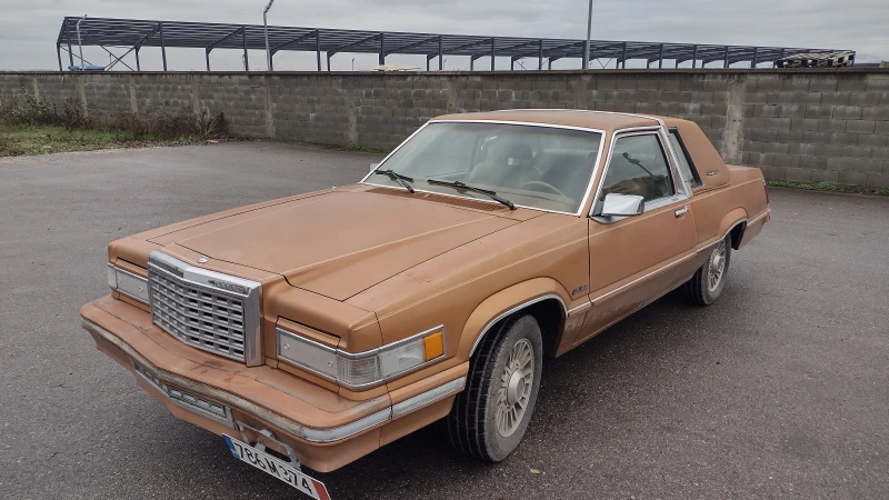 Ford Thunderbird, снимка 2 - Автомобили и джипове - 52695219