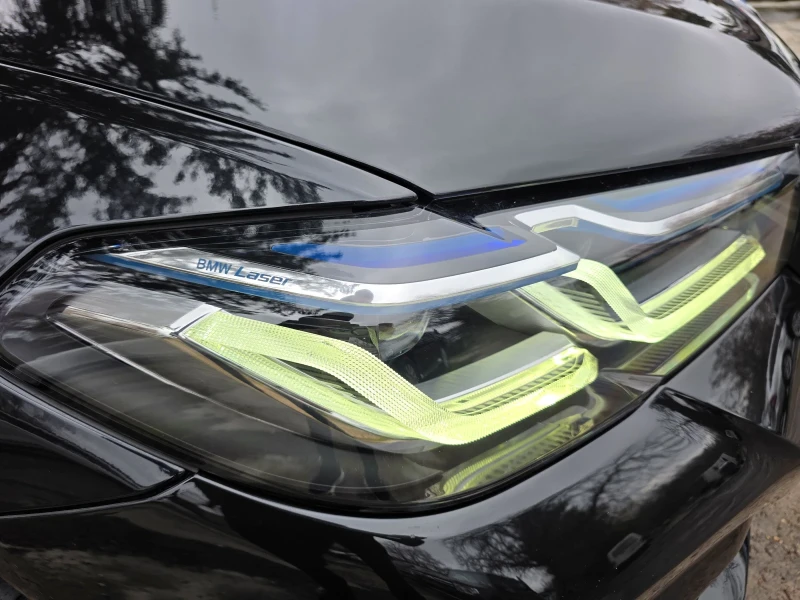 BMW 530 MILD HYBRID XDRIVE M PACK, снимка 8 - Автомобили и джипове - 52711779