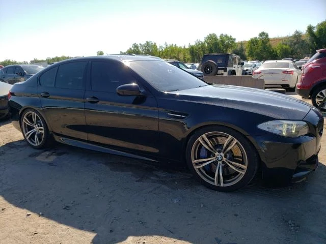 BMW M5 Като нова, снимка 3 - Автомобили и джипове - 47193770