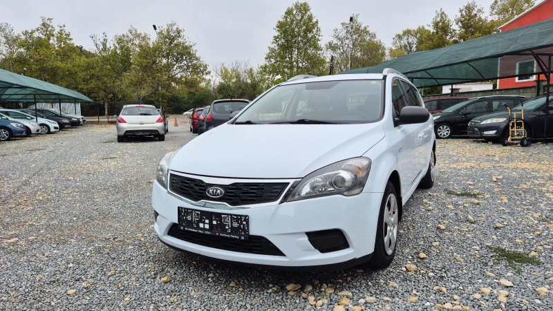 Kia Ceed 1.4 - 6400 лв. / 3272.27 € - 56445905 1