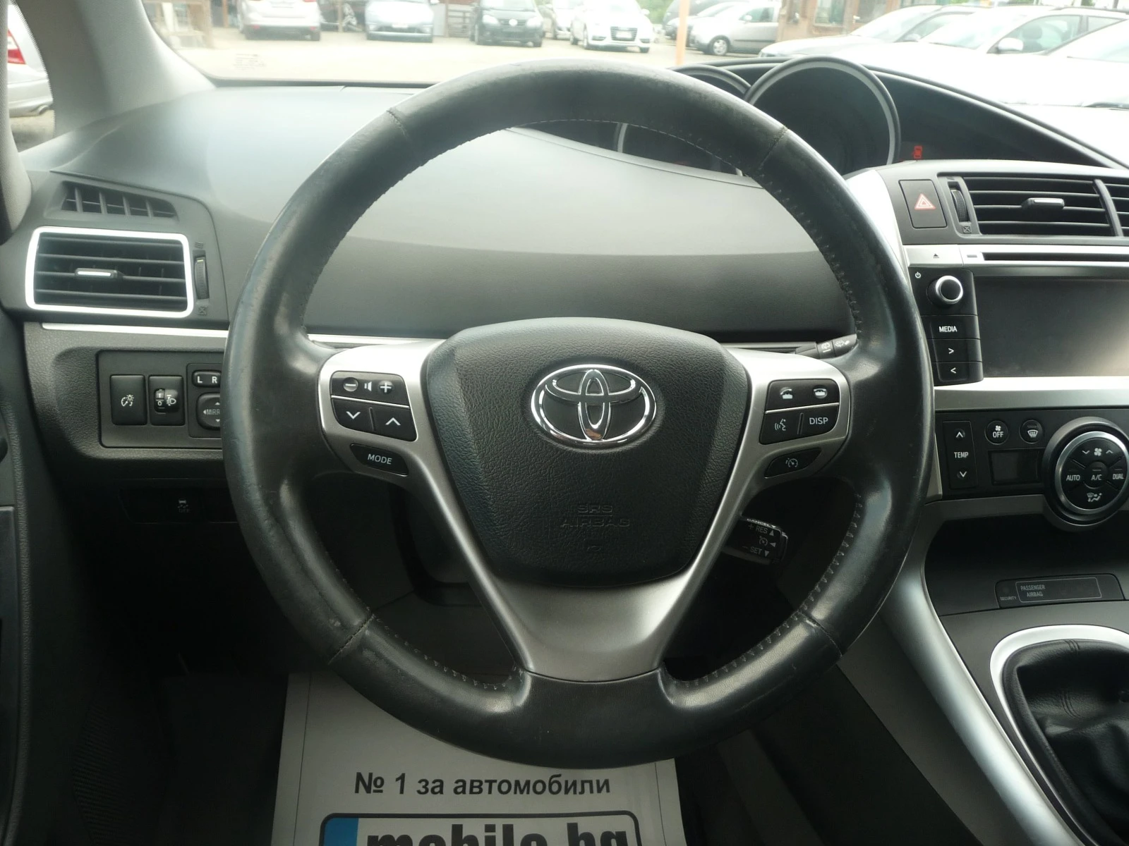 Toyota Verso 2.0D-4D НАВИ-КАМЕРА-7 МЕСТА-ПЕРФЕКТНА - изображение 8