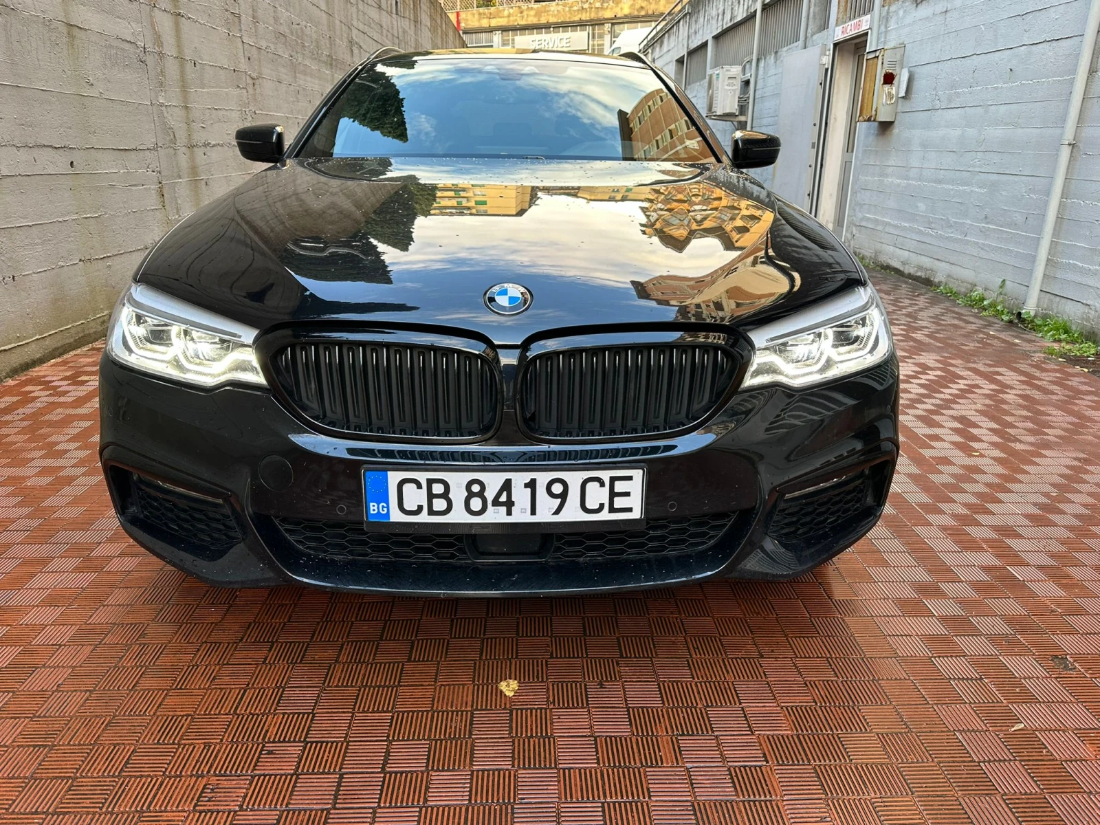 BMW 530 xDrive M-Sport - изображение 3