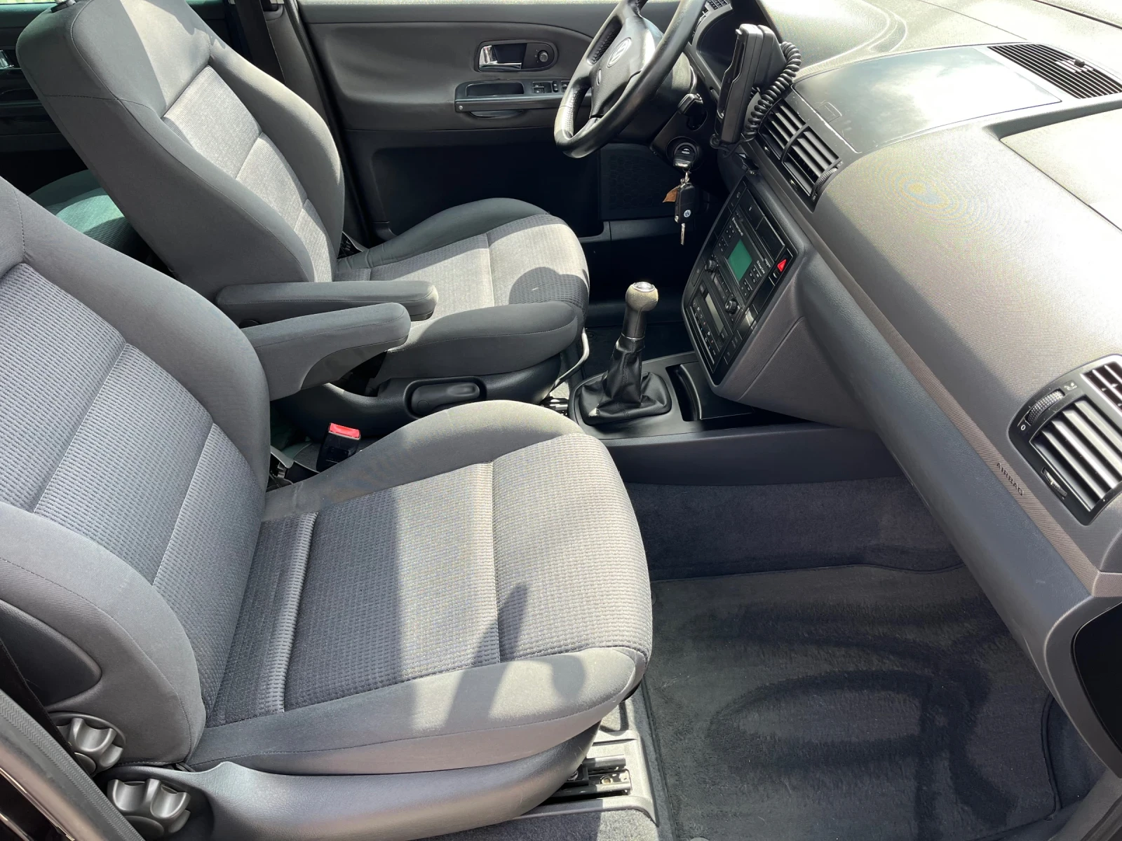 VW Sharan 2.0 TDI- FACE - изображение 5