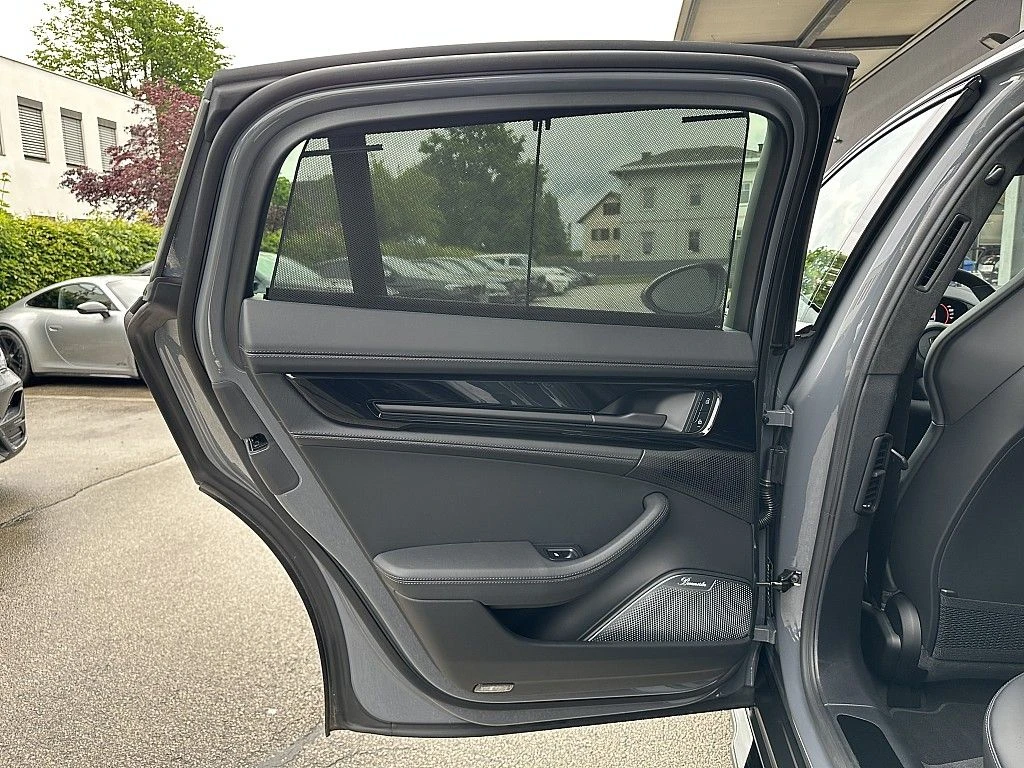 Porsche Panamera TURBO S E-HYBRID/FACELIFT/CERAMIC/BURM/SPORT DESIG | Mobile.bg   12