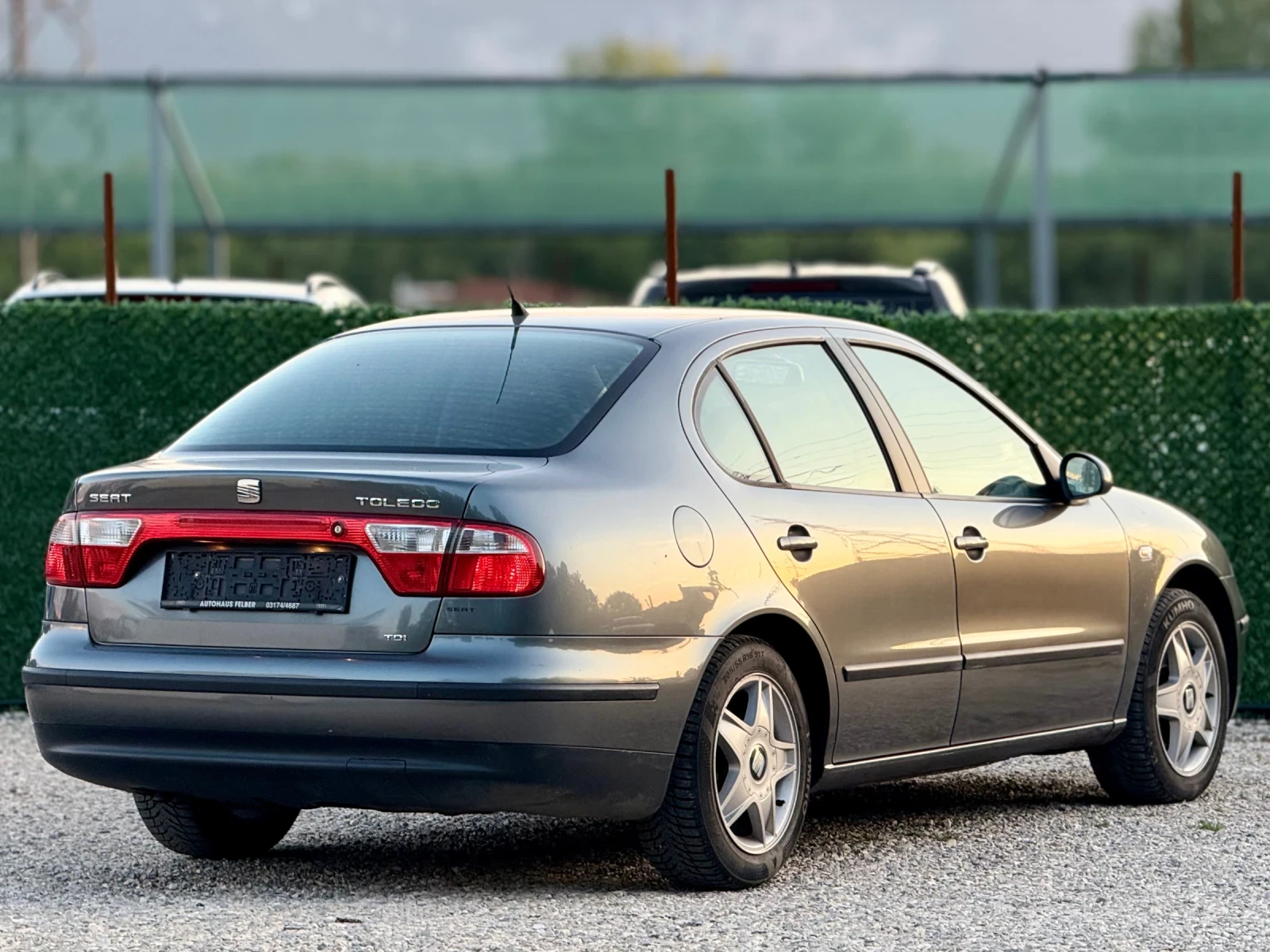 Seat Toledo 1.9TDi КЛИМАТРОНИК - изображение 6