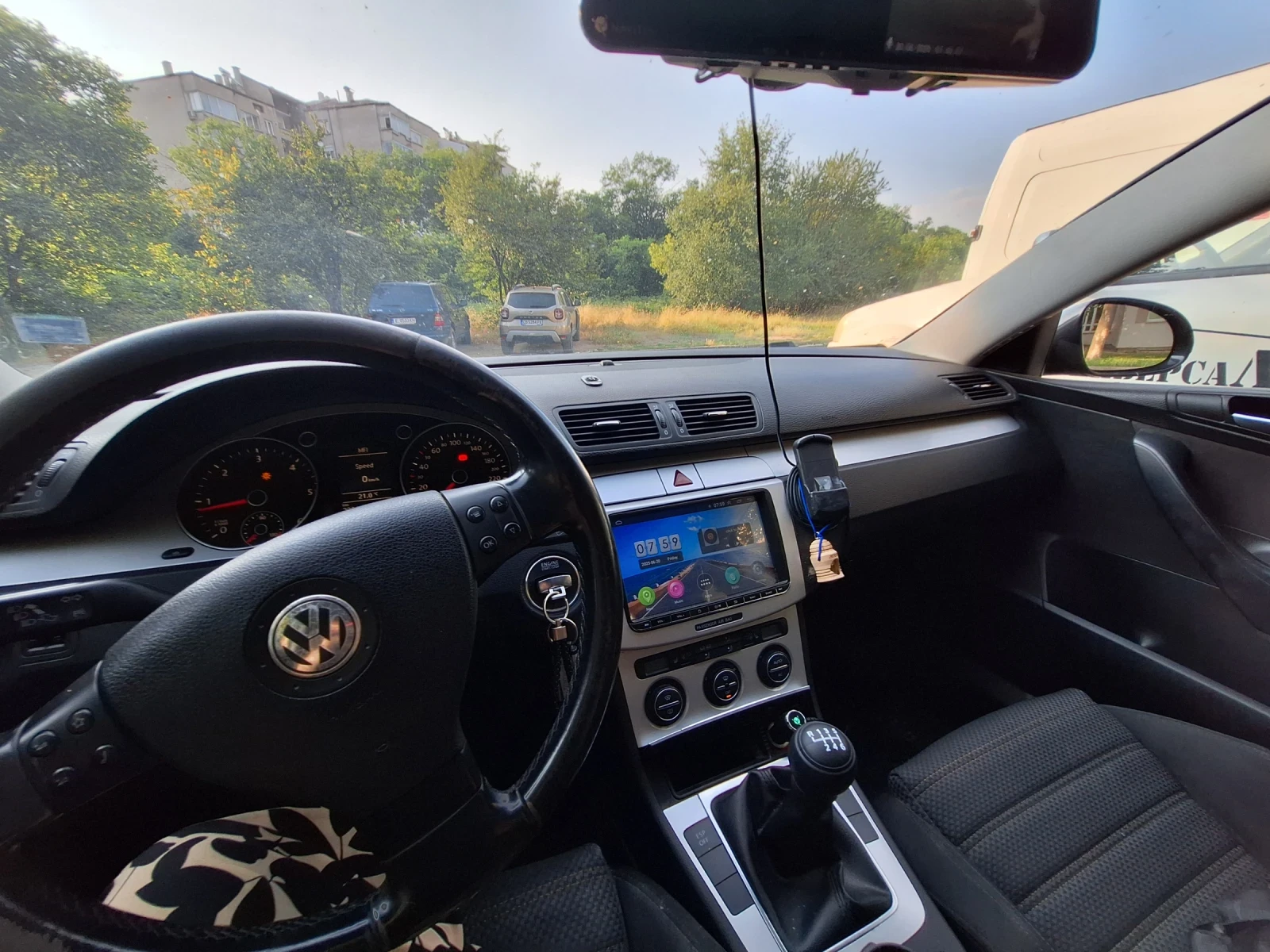VW Passat  - изображение 8