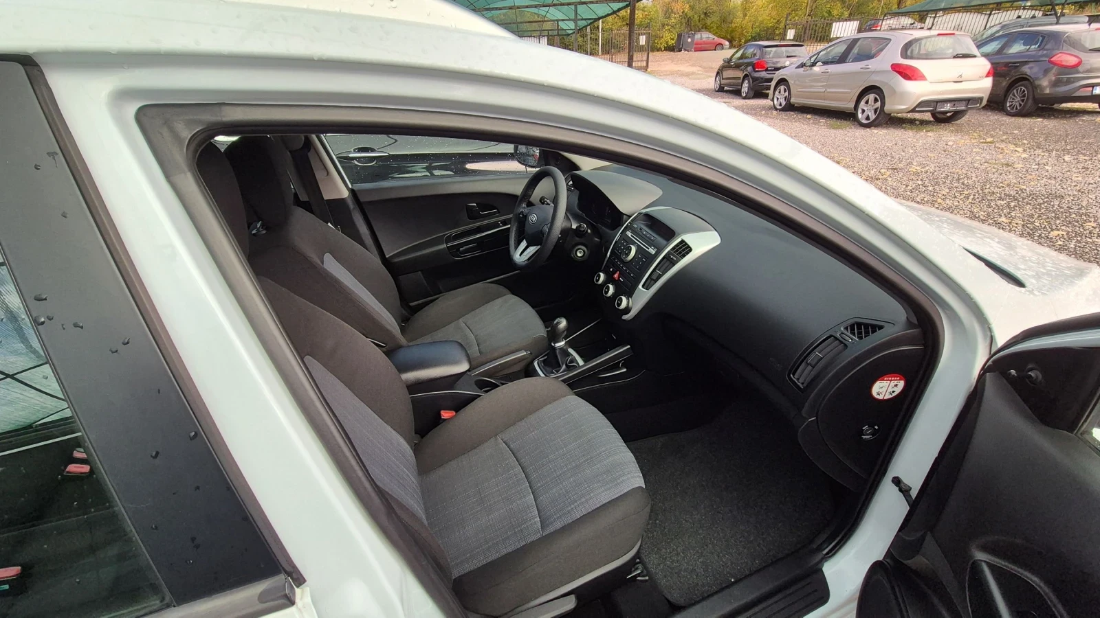 Kia Ceed 1.4 | Mobile.bg   13